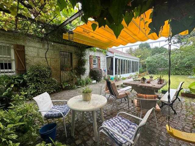 Casa chalet en Venta en A Estrada