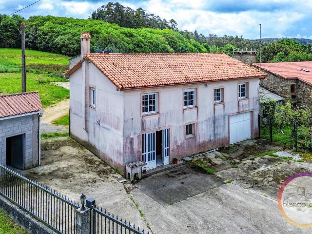 Casa chalet en Venta en A Laracha