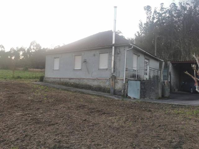 Casa chalet en Venta en A Laracha