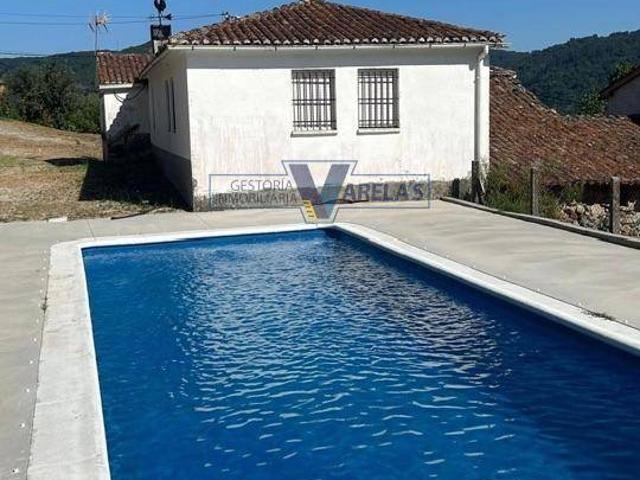 Casa chalet en Venta en A Peroxa