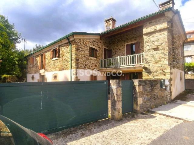 Casa chalet en Venta en Abegondo