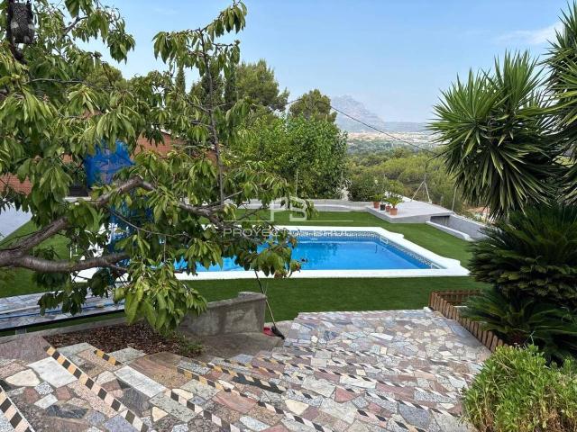 Casa chalet en Venta en Abrera
