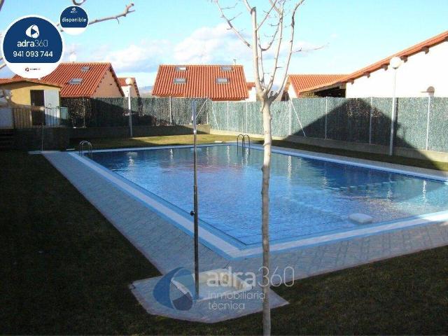 Casa chalet en Venta en Agoncillo