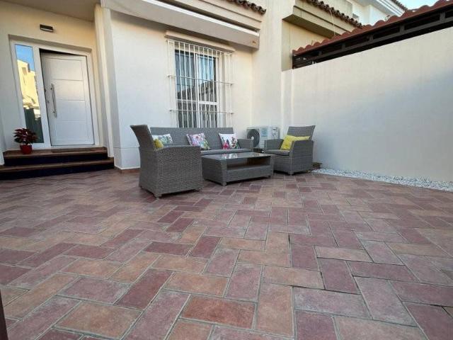 Casa chalet en Venta en Aguadulce Almadraba Punta Candor
