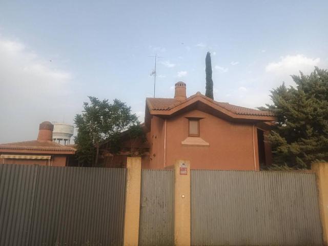 Casa chalet en Venta en Ainzón