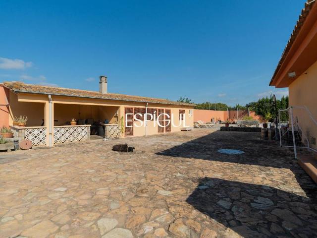 Casa chalet en Venta en Aiguaviva