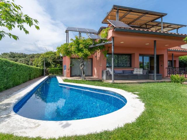 Casa chalet en Venta en Aiguaviva