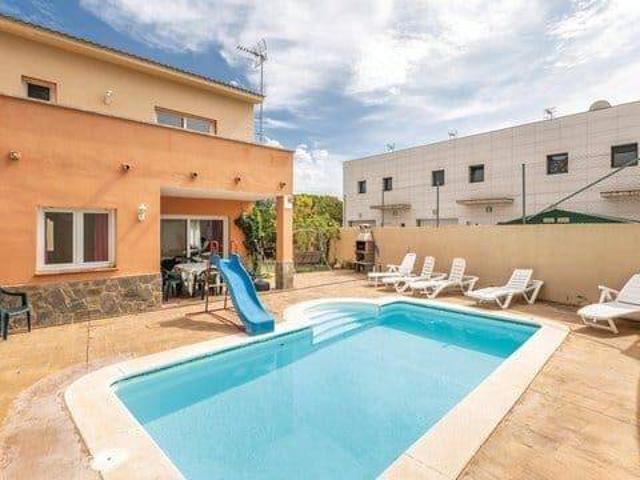 Casa chalet en Venta en Aiguaviva Parc