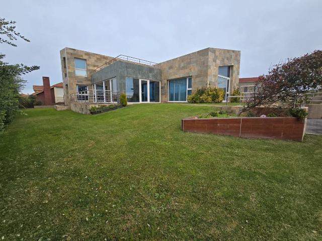 Casa chalet en Venta en Ajo