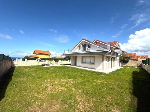 Casa chalet en Venta en Ajo