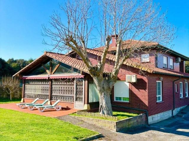 Casa chalet en Venta en Ajo