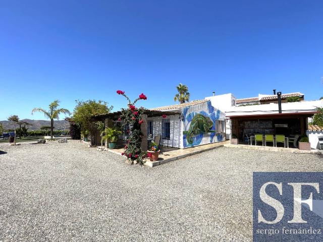Casa chalet en Venta en Almáchar
