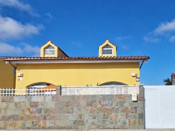 Casa chalet en Venta en Almatriche