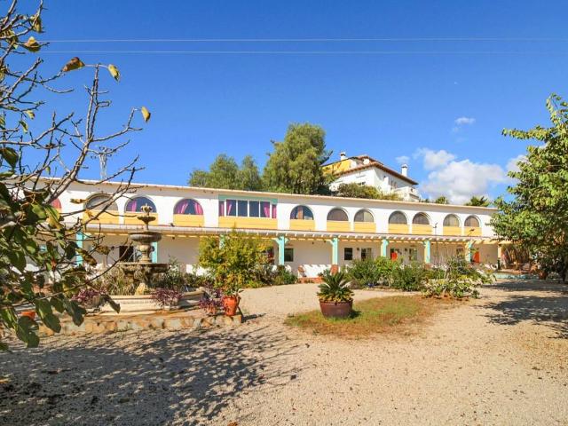 Casa chalet en Venta en Almayate