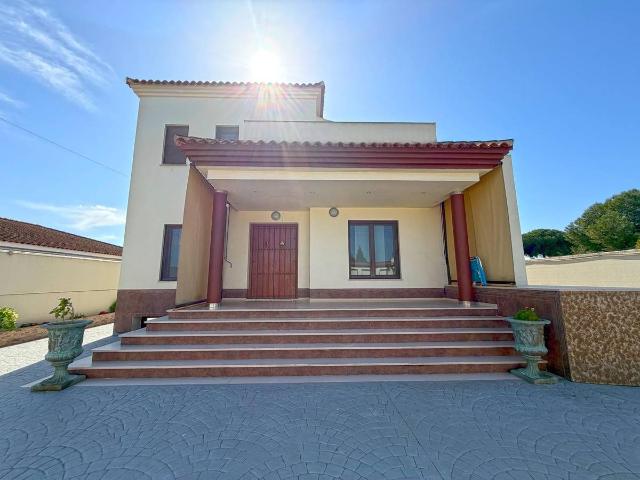 Casa chalet en Venta en Almensilla