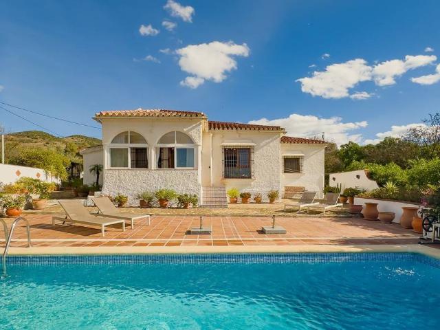 Casa chalet en Venta en Almogía