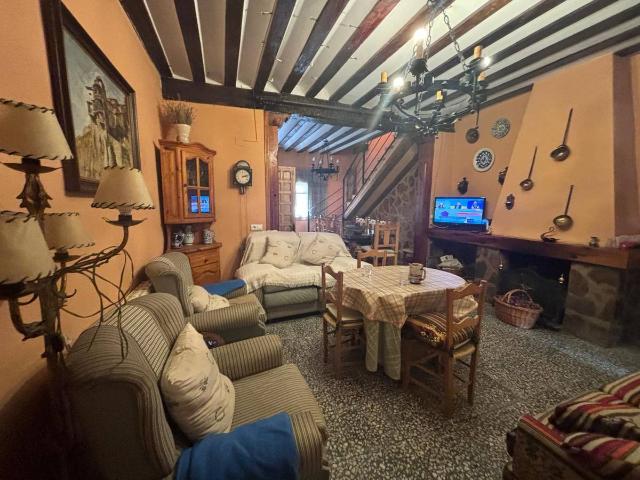 Casa chalet en Venta en Almodóvar del Pinar