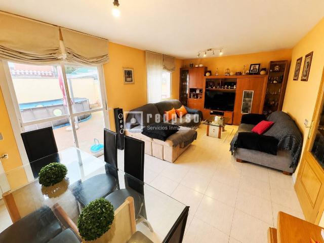 Casa chalet en Venta en Alovera