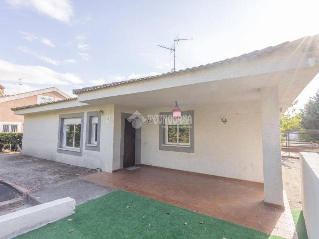 Casa chalet en Venta en Alba de Tormes