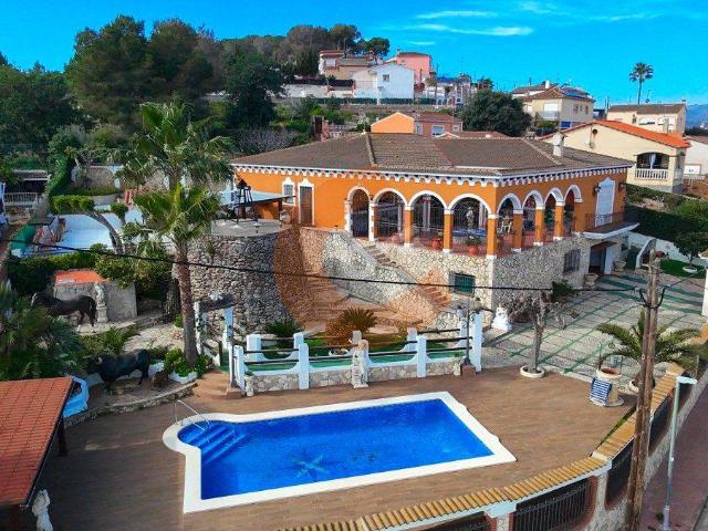 Casa chalet en Venta en Albinyana
