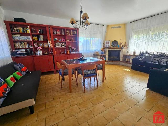 Casa chalet en Venta en Albinyana