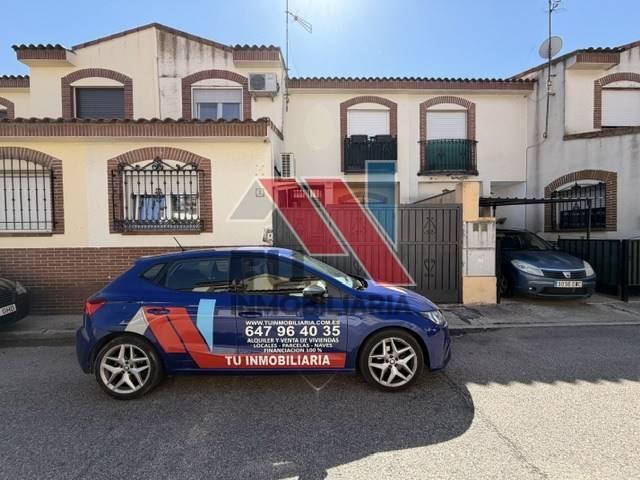 Casa chalet en Venta en Alcabón