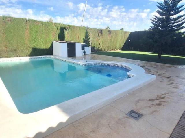 Casa chalet en Venta en Alcalá del Río