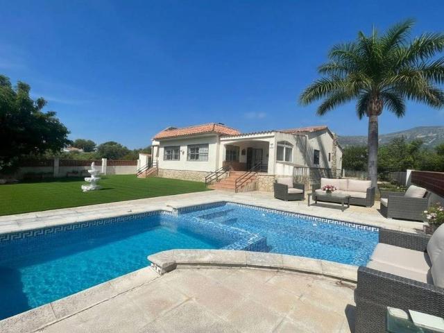 Casa chalet en Venta en Alcanar