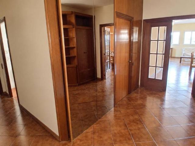 Casa chalet en Venta en Alcarràs