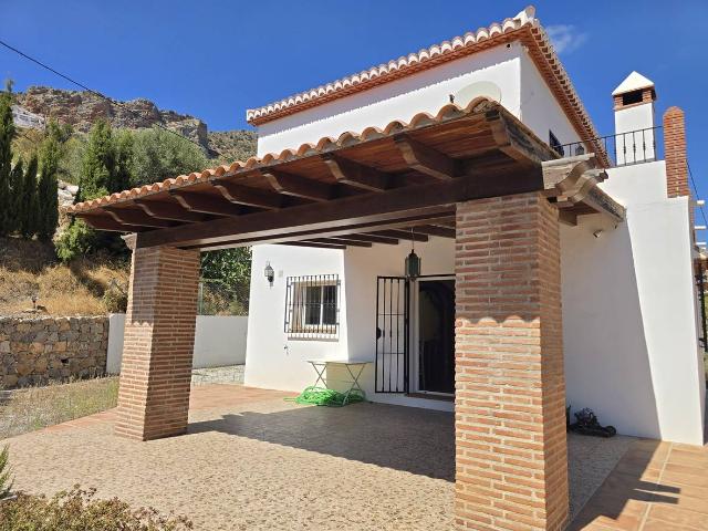 Casa chalet en Venta en Alcaucín