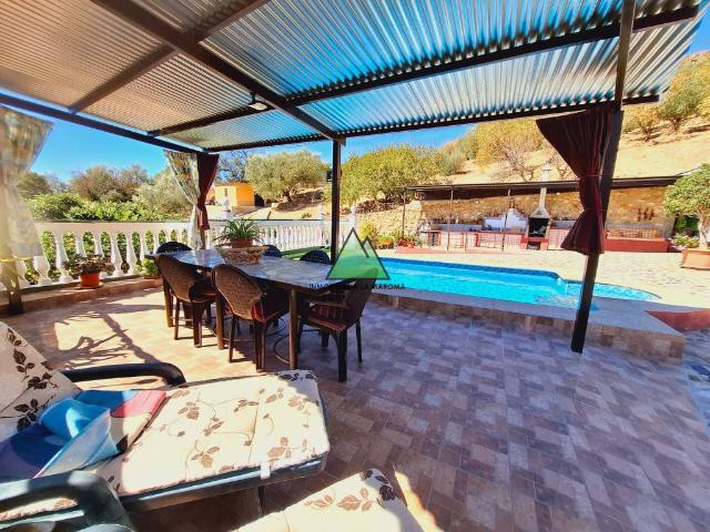 Casa chalet en Venta en Alcaucín