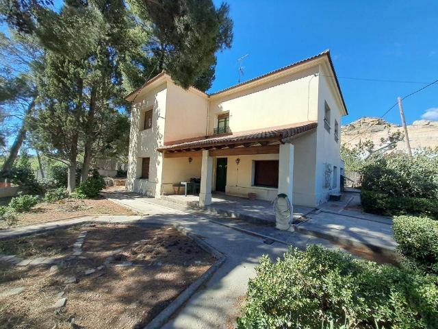 Casa chalet en Venta en Alcañiz