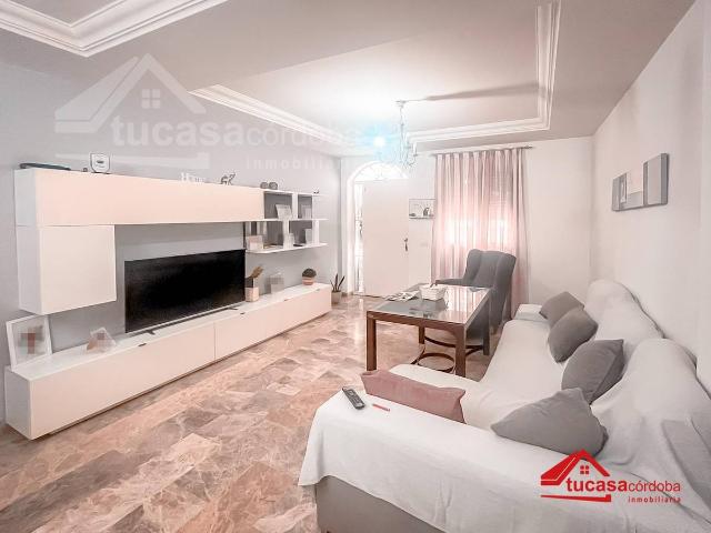Casa chalet en Venta en Alcolea
