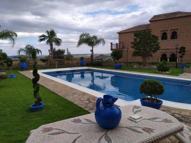 Casa chalet en Venta en Alcolea