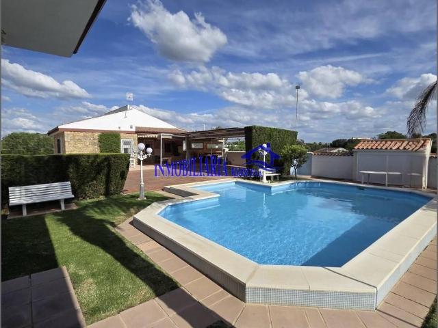 Casa chalet en Venta en Alcolea
