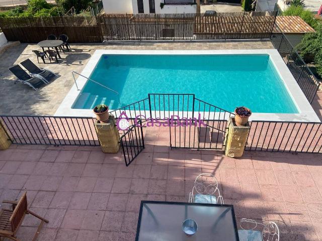 Casa chalet en Venta en Alcolea