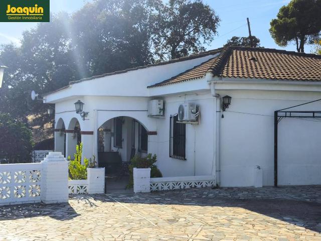 Casa chalet en Venta en Alcolea