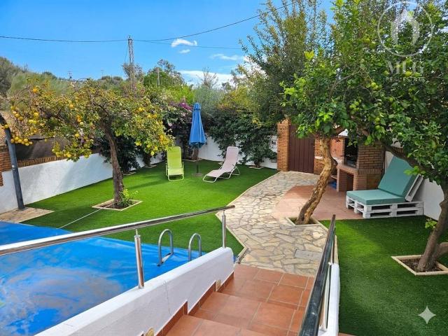 Casa chalet en Venta en Alfarnatejo