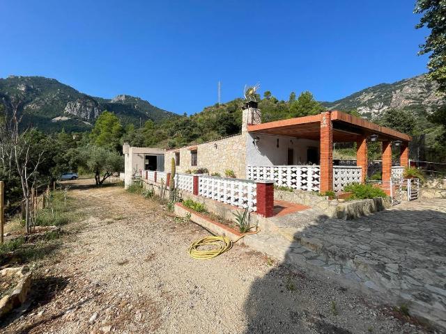 Casa chalet en Venta en Alfara de Carles