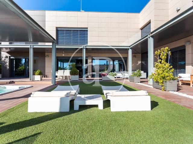Casa chalet en Venta en Alfinach Los Monasterios