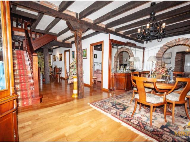 Casa chalet en Venta en Alfoz de Lloredo