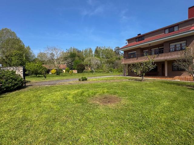Casa chalet en Venta en Alfoz de Lloredo