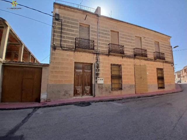 Casa chalet en Venta en Algueña