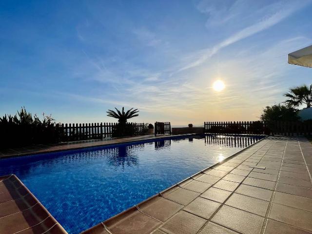 Casa chalet en Venta en Algarrobo pueblo