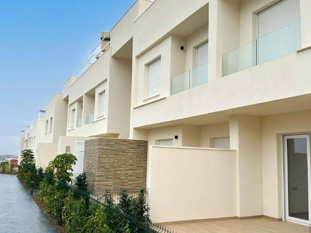Casa chalet en Venta en Algorfa