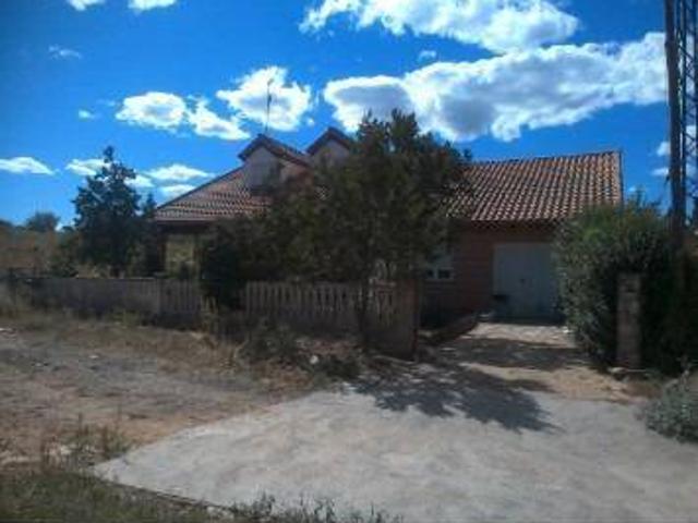 Casa chalet en Venta en Alija del Infantado
