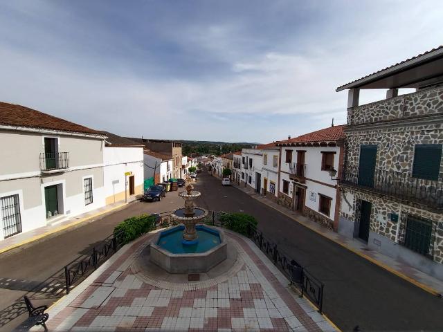 Casa chalet en Venta en Aljucén