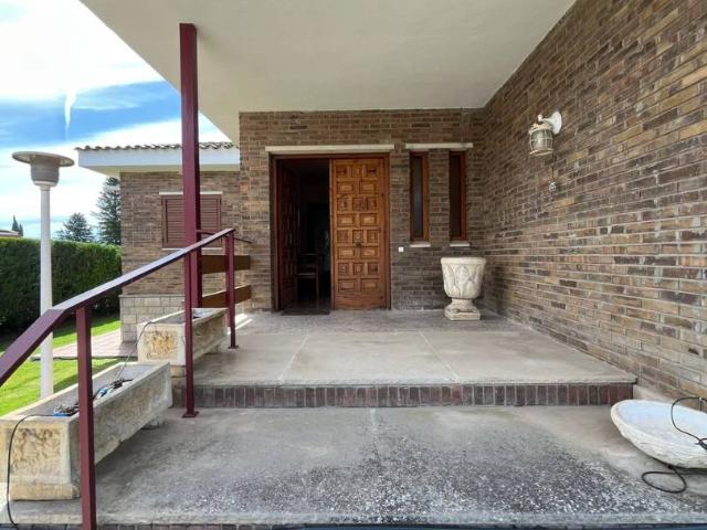 Casa chalet en Venta en Alpicat