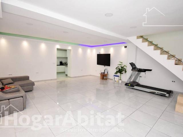 Casa chalet en Venta en Alquerieta