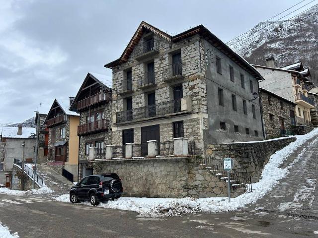 Casa chalet en Venta en Alt Àneu